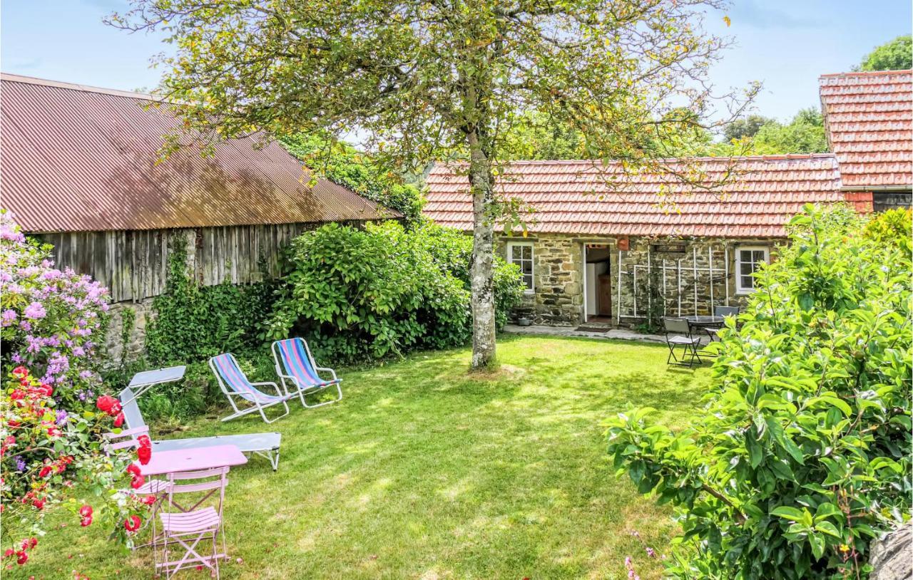 Stunning Home In Quettehou With Wifi Экстерьер фото